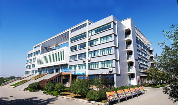  濰坊商業(yè)學(xué)校升學(xué)與就業(yè)途徑是什么？