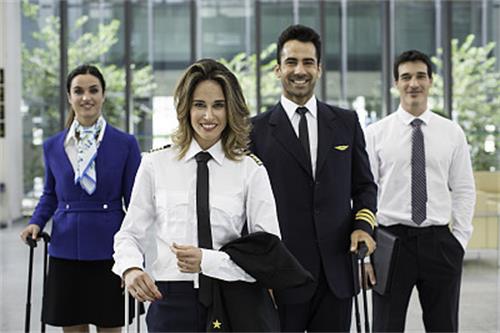 青島航空職業(yè)技術(shù)學(xué)校航空服務(wù)專業(yè)怎么樣？