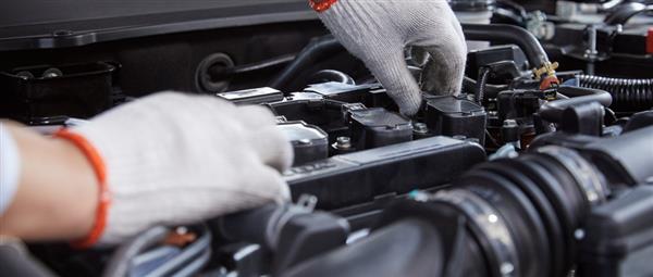 哪所學(xué)校開設(shè)有汽車維修專業(yè)？