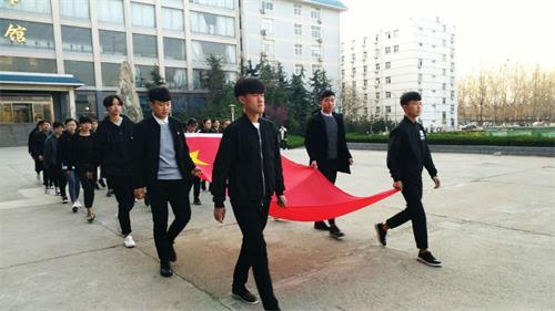 山東人民專修學(xué)院都招收哪些學(xué)生？學(xué)校有哪些特色？