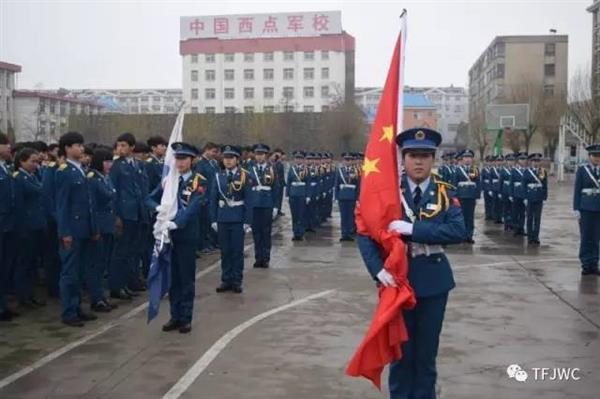 分?jǐn)?shù)不能決定你的未來，騰飛給你希望！