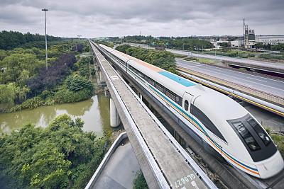 山東交通職業(yè)學院泰山校區(qū)高鐵客運乘務(wù)報名條件有哪些？