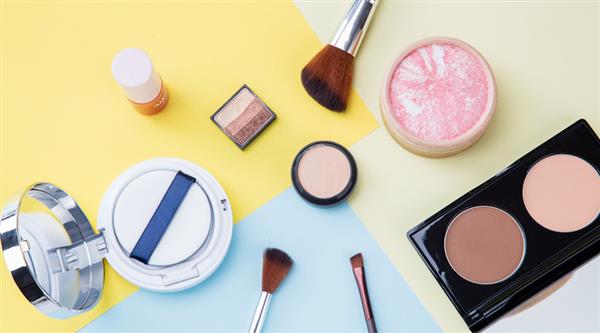 化妝自學(xué)能學(xué)會(huì)嗎？煙臺(tái)標(biāo)榜美容美發(fā)培訓(xùn)學(xué)校為你打call！