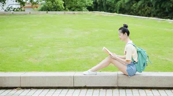 幼師待遇要提高了？青島膠南市高級職業(yè)技術(shù)學(xué)校為你解答！