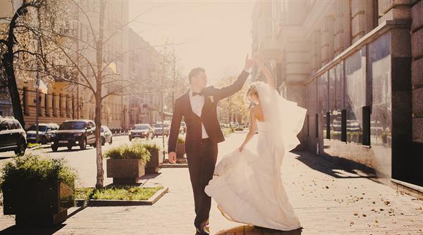 婚紗攝影風格哪樣好？東營貴夫人美容美發(fā)婚紗攝影學校讓你不糾結！