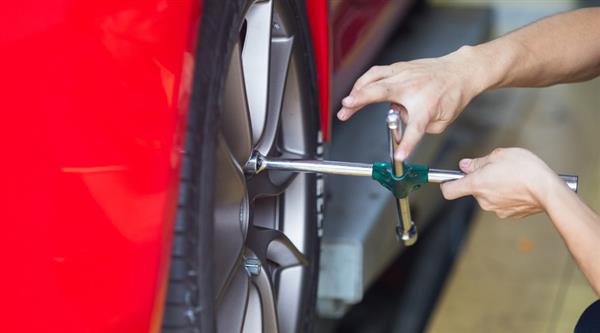 汽車維修有哪些技巧？學(xué)會這些超省錢噠！