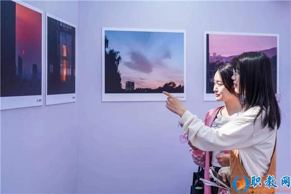 尋找有為青年大賽圓滿收官，助力校園無紙化學習再升級