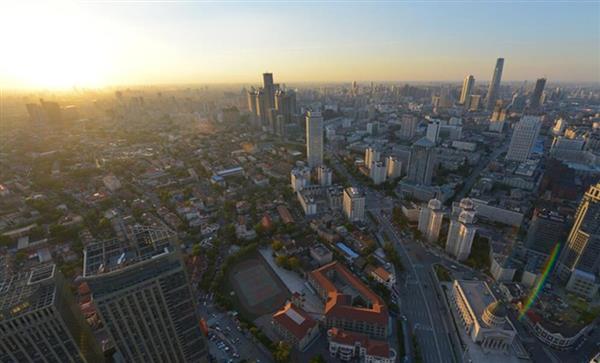 你了解國(guó)際貿(mào)易的方式嗎？青島市經(jīng)濟(jì)貿(mào)易學(xué)校授課啦！