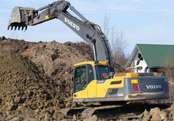 山東藍(lán)天職業(yè)培訓(xùn)學(xué)校開設(shè)了兩個挖掘機班？都是什么？