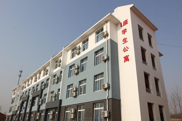 報名秦皇島東方司法警官學(xué)校需要滿足什么條件？